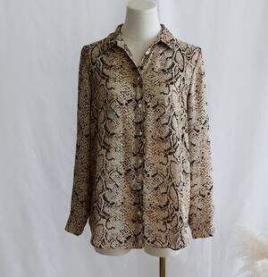Rose + Olive animal print button-down blouse size S